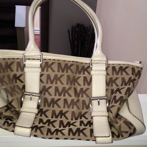 Michael Kors tote